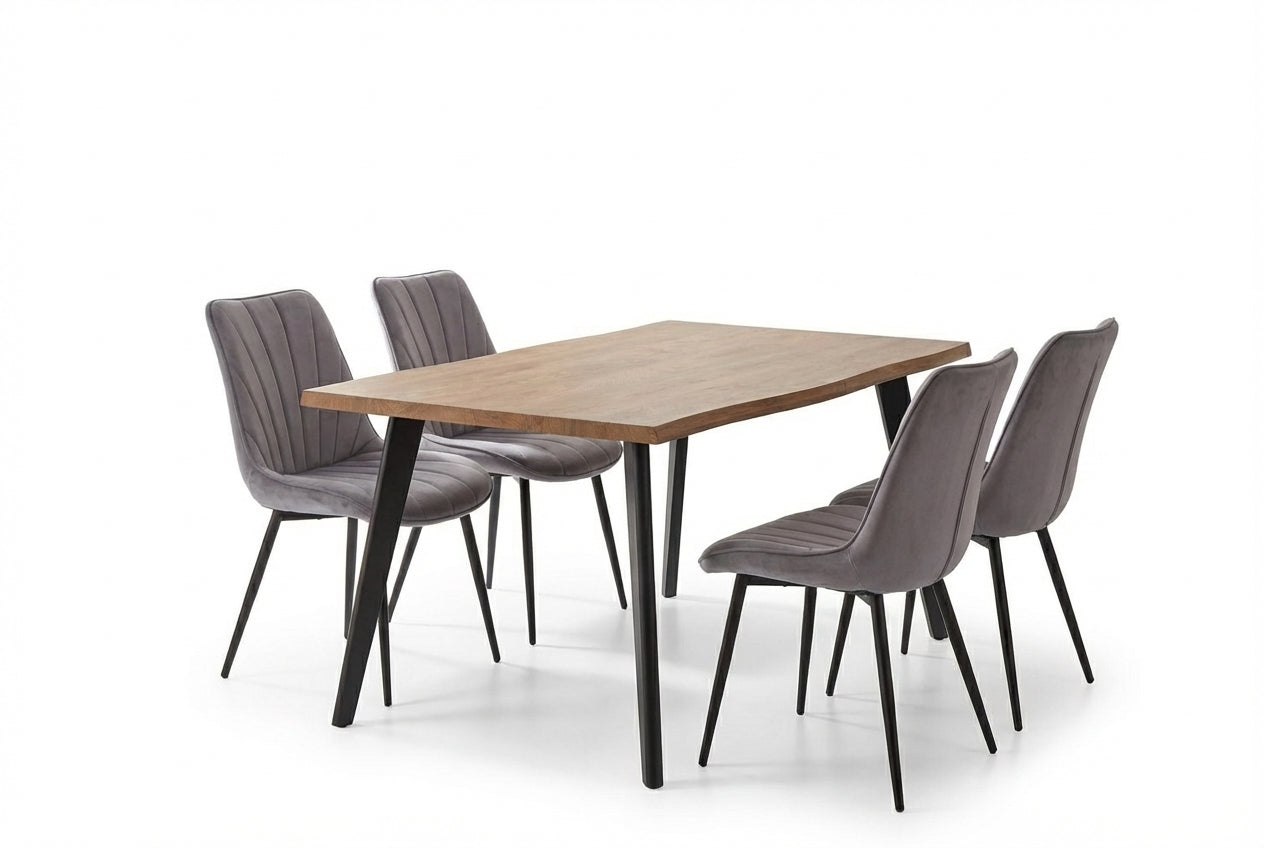 Zestawy stołów z krzesłami