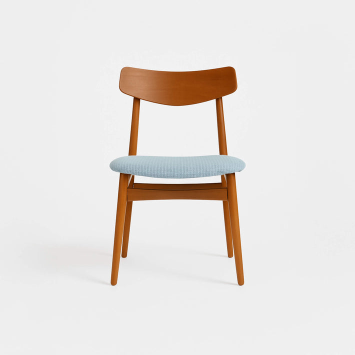 czarne krzesło do jadalni