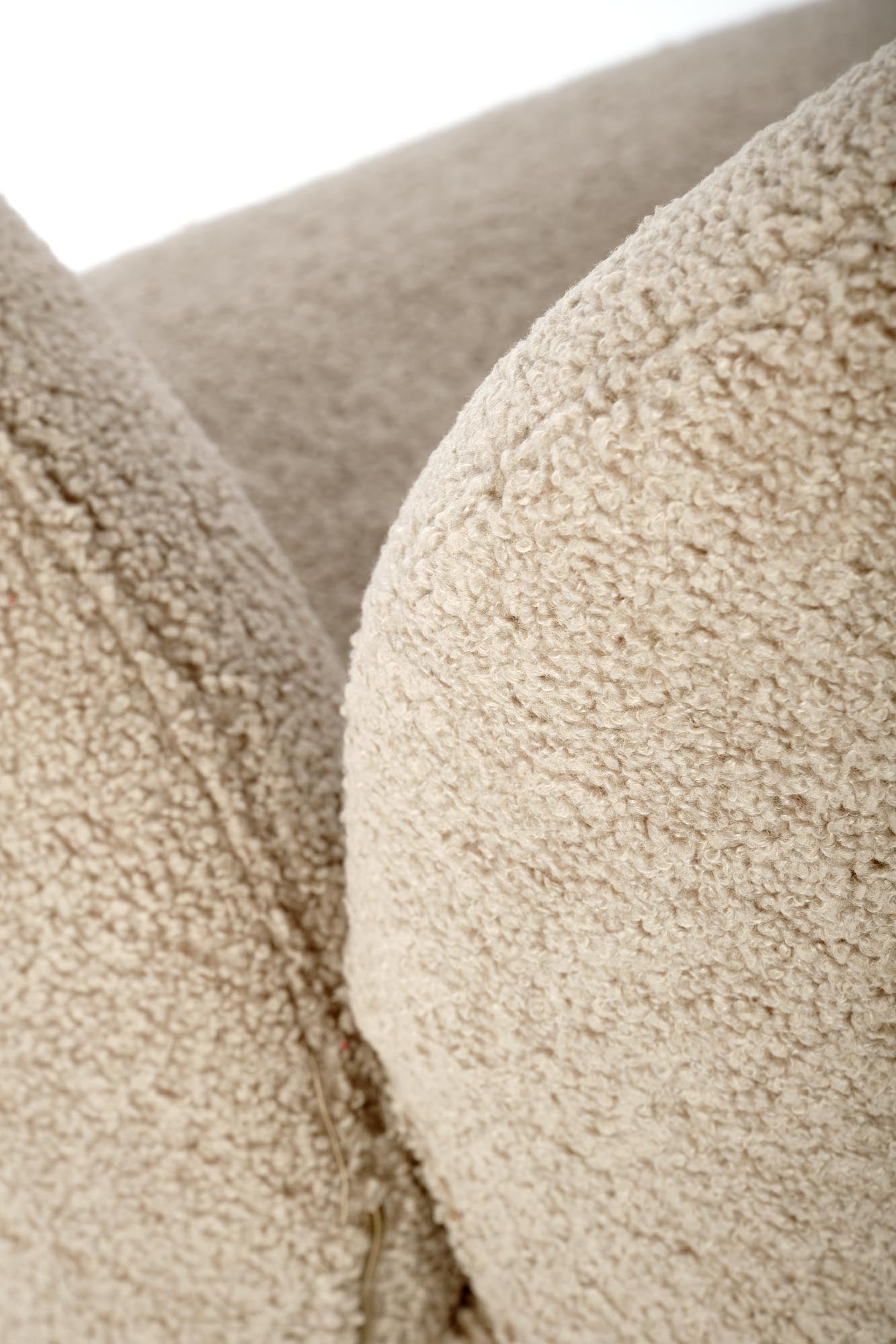 c861d3106ac1a7cd65f6b7be78a3d3a8