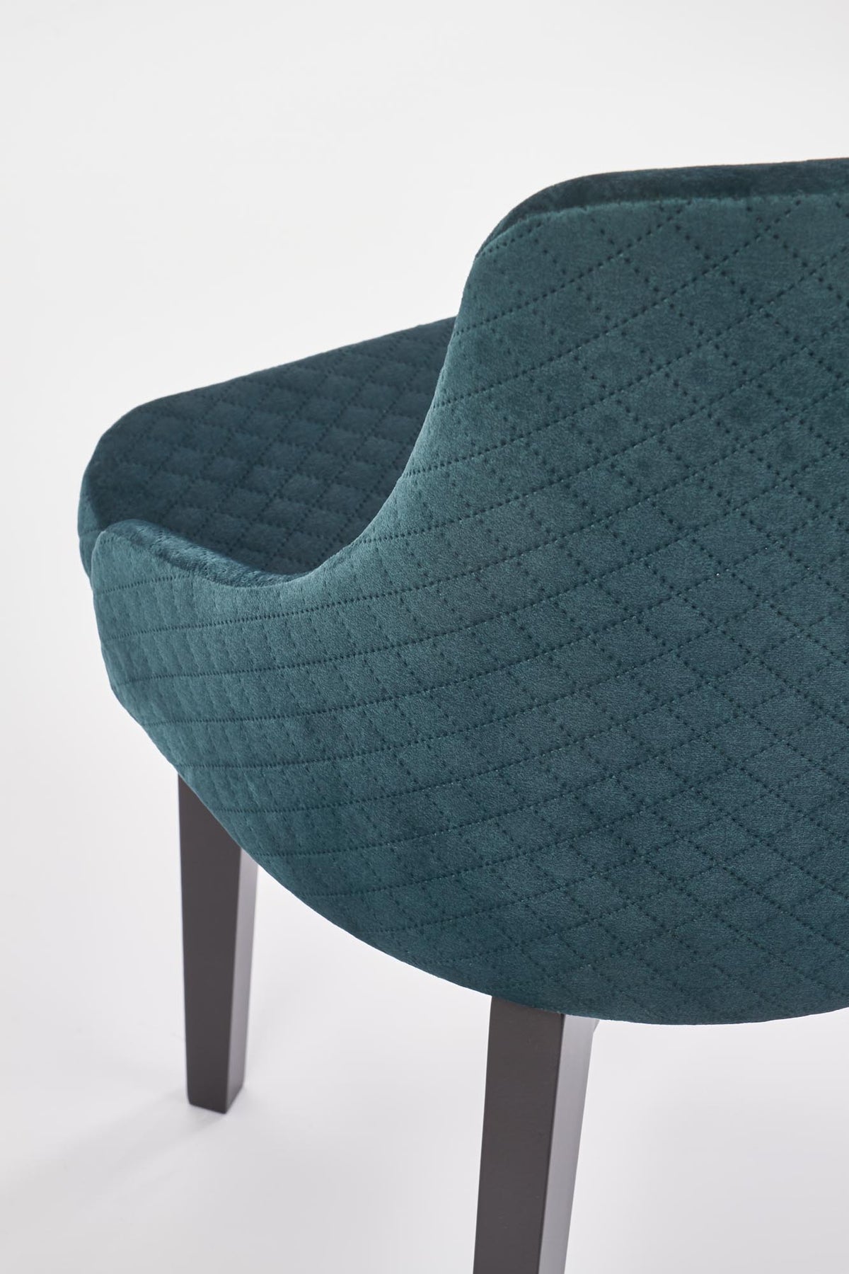 TOLEDO 3 krzesło czarny / tap. velvet pikowany Karo 4 - MONOLITH 37 (ciemny zielony) (1p=1szt) – zdjęcie 5