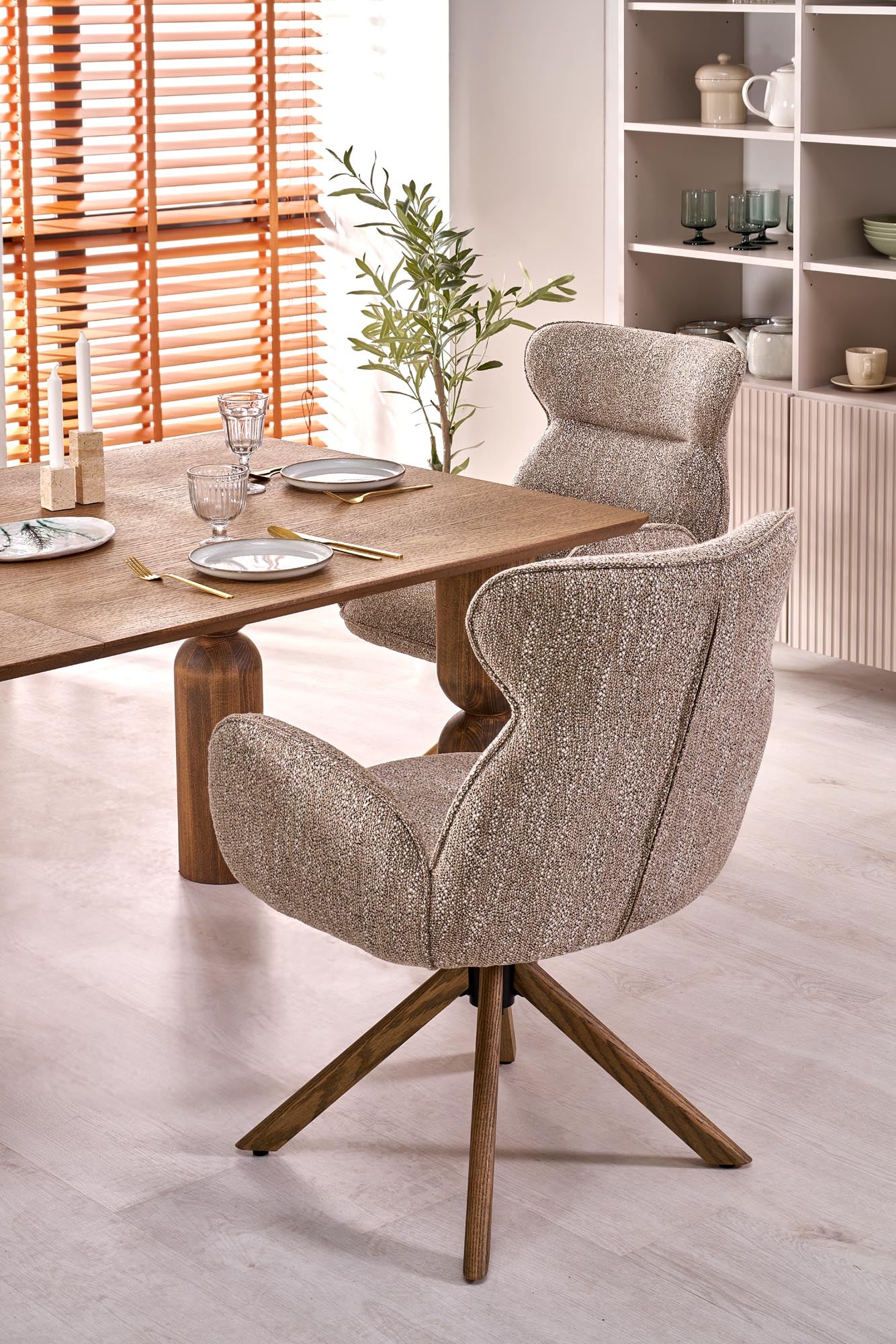 15ee37397b831170466efe75a7bfe5d6