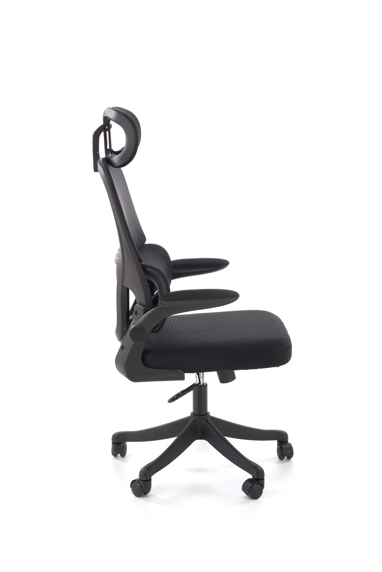 Fotel biurowy BERGEN w czarnym kolorze, ergonomiczny, nowoczesny design, komfortowy do użytku przez wiele godzin.
