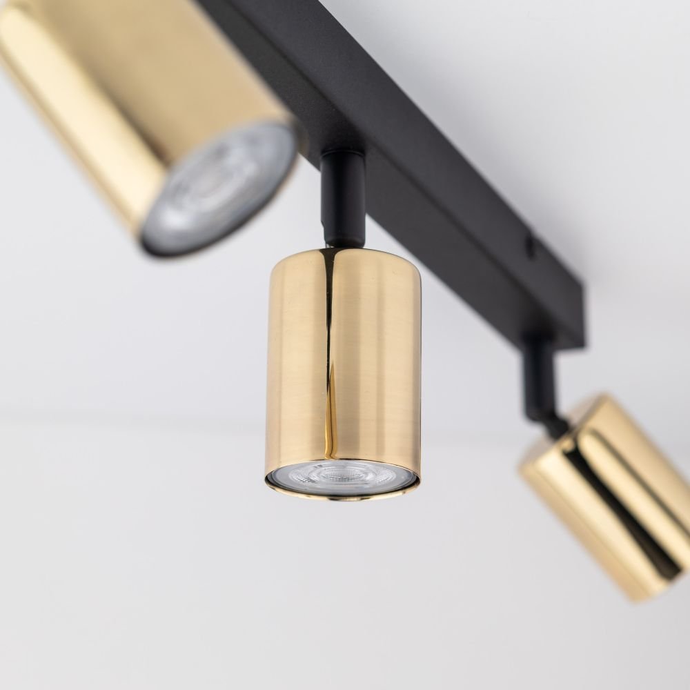 0820408e921b41431b0de422b8e6b3f3